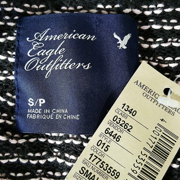 New AMERICAN EAGLE Cardigan Sweater Size S Womens Button Down V Neck Gray Pink - Picture 2 of 11